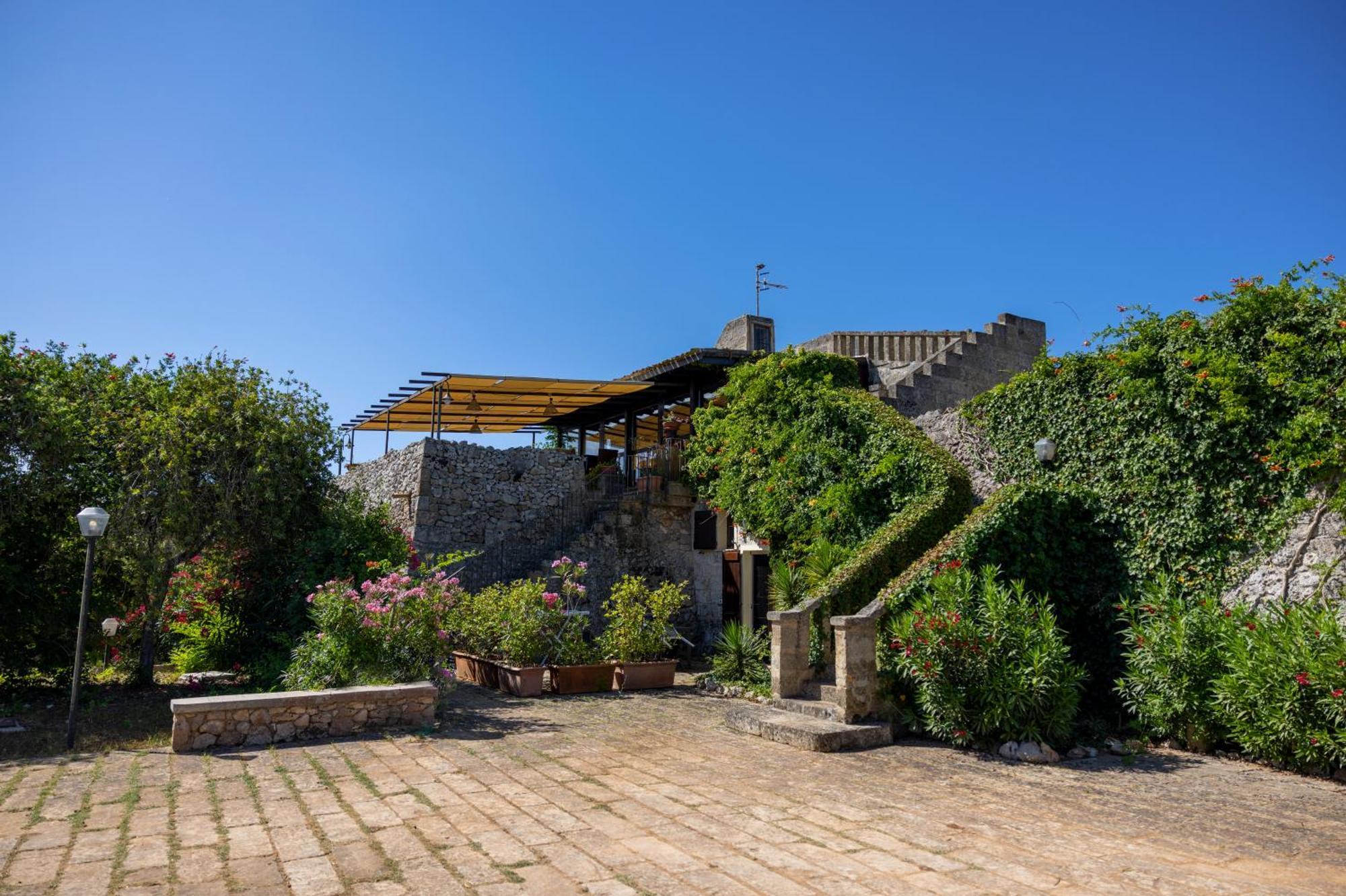 Masseria Serine Santa Maria di Leuca Exteriör bild